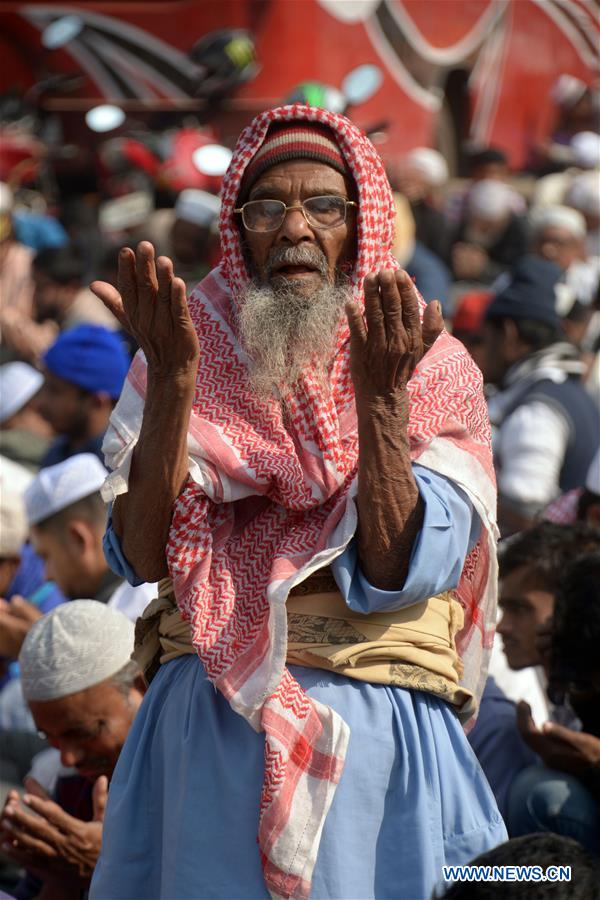 BANGLADESH-DHAKA-MUSLIM-CONGREGATION