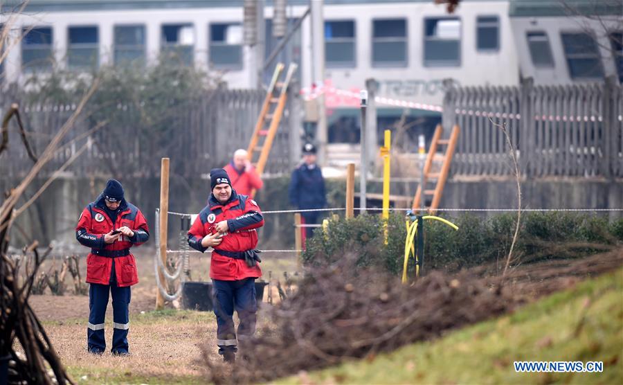 ITALY-MILAN-ACCIDENT-TRAIN