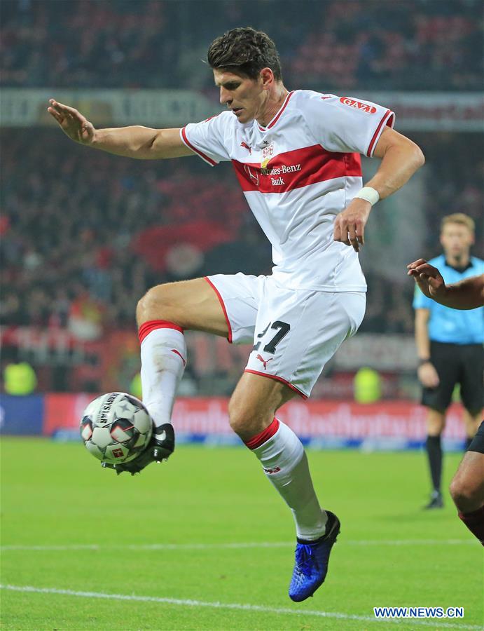 (SP)GERMANY-NUREMBERG-SOCCER-BUNDESLIGA-NUREMBERG VS STUTTGART