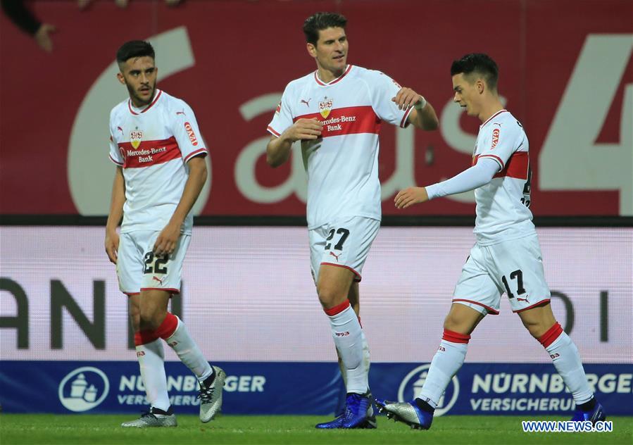 (SP)GERMANY-NUREMBERG-SOCCER-BUNDESLIGA-NUREMBERG VS STUTTGART