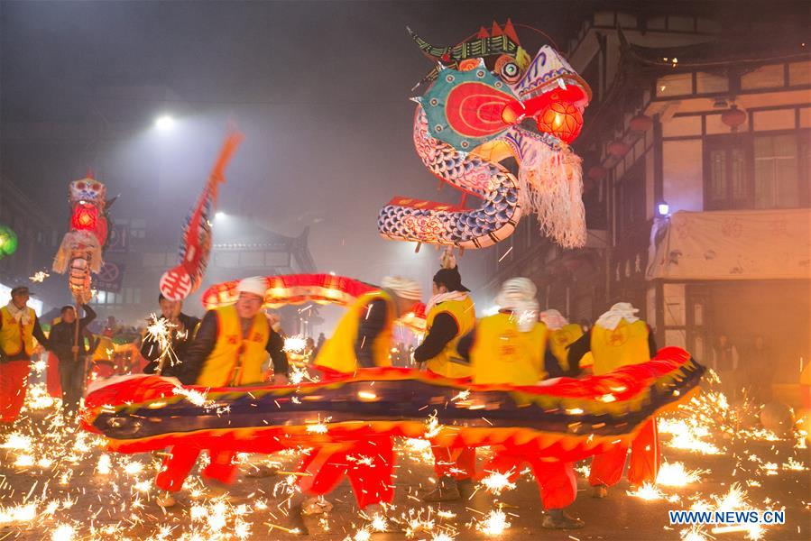 #CHINA-GUIZHOU-DRAGON DANCE (CN)