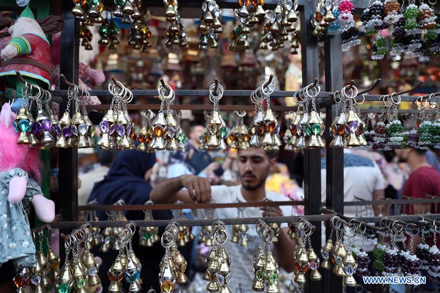 EGYPT-CAIRO-RAMADAN-FANOOS