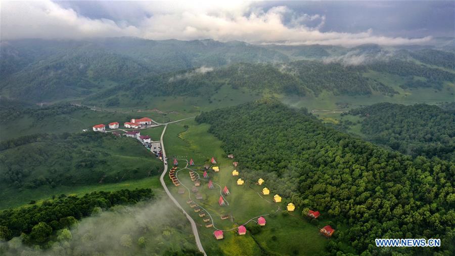 CHINA-SHAANXI-BAOJI-GUANSHAN GRASSLAND (CN)