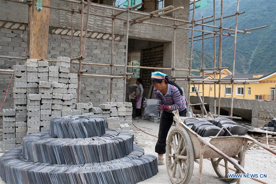 CHINA-YUNNAN-MINORITY GROUPS-LISU-POVERTY ALLEVIATION (CN)