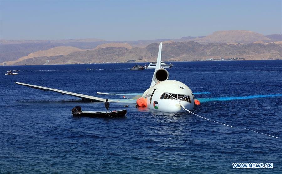 JORDAN-AQABA-RED SEA-UNDERWATER MUSEUM-PLANE SUBMERGING