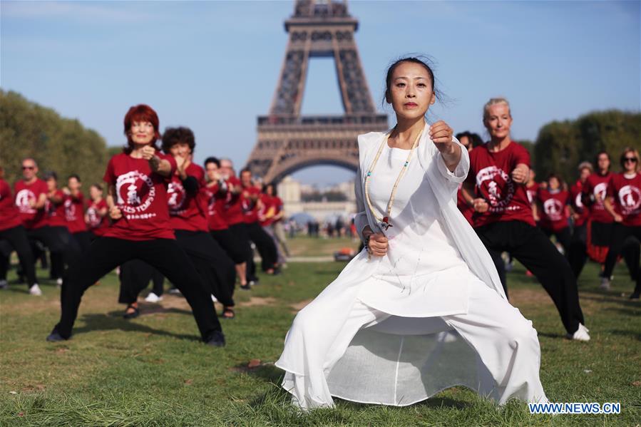 FRANCE-PARIS-QIGONG-PRACTICE