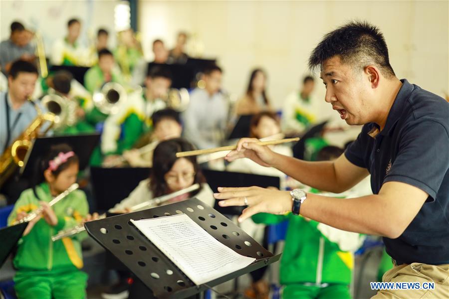 CHINA-CHONGQING-VISUAL IMPAIRED CHILD-MUSIC (CN)