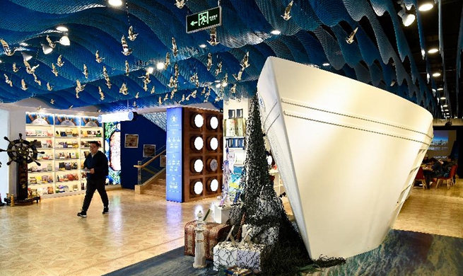 Bookstore in ocean-themed style attracts readers in east China's Qingdao