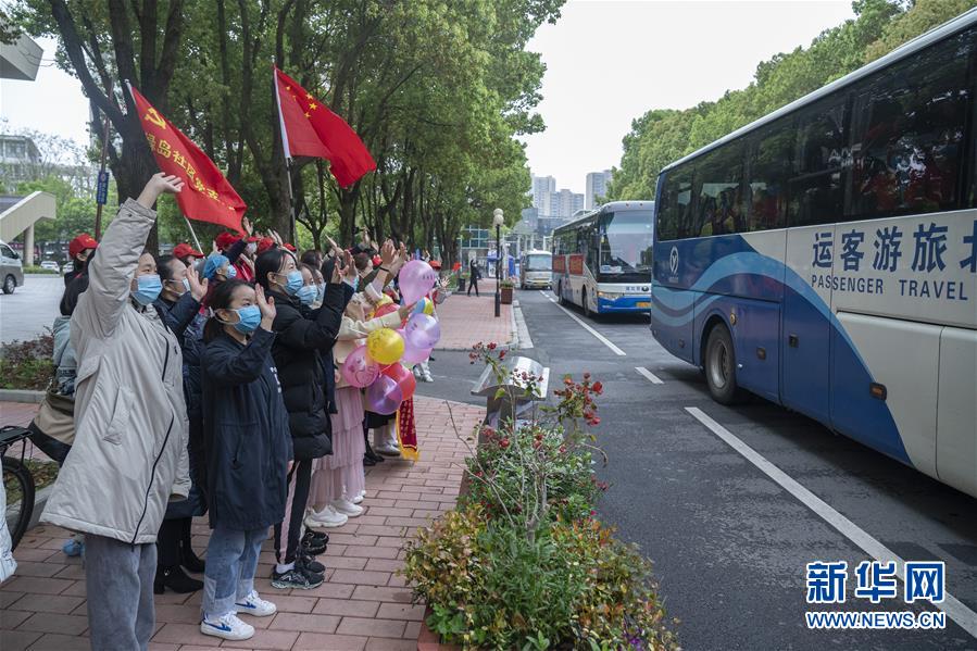 （新華全媒頭條·圖文互動(dòng)）（5）上下同心，守望相助——中國(guó)抗疫眾志成城的生動(dòng)實(shí)踐