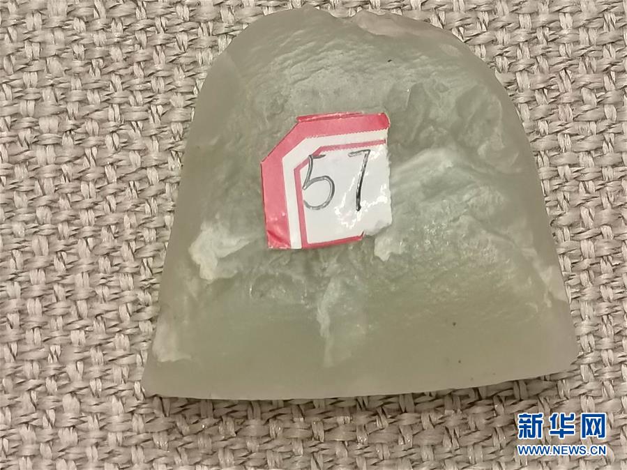 （文化視點(diǎn)·聽文物講故事·圖文互動(dòng)）（1）豪橫！古人扛著玉斧在羅布泊打獵